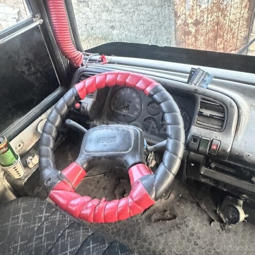 Isuzu MD 22 B 1998, 280,000 km - 4.5 л - Bakı