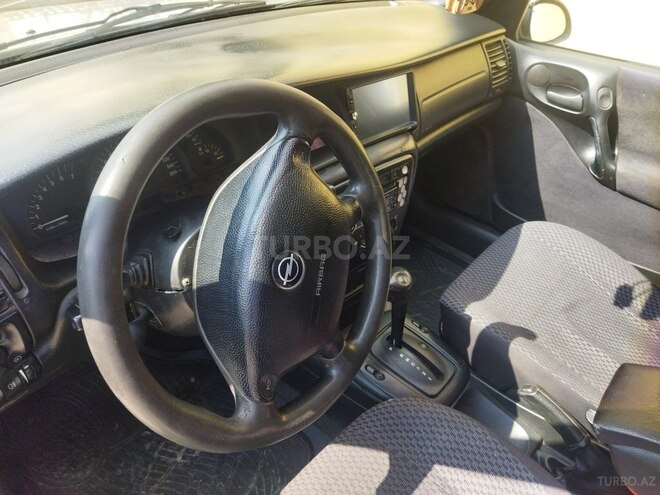 Opel Vectra 1997, 650,000 km - 2.0 l - Bakı