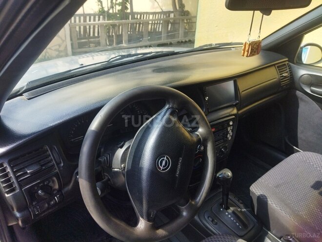 Opel Vectra 1997, 650,000 km - 2.0 l - Bakı