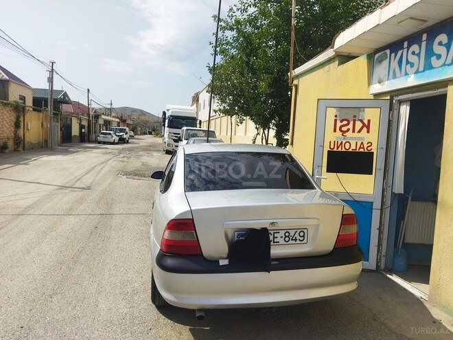 Opel Vectra 1997, 650,000 km - 2.0 l - Bakı
