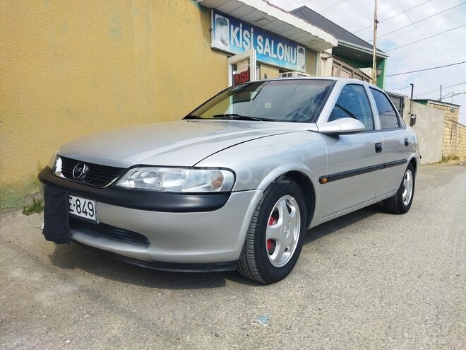 Opel Vectra 1997, 650,000 km - 2.0 l - Bakı