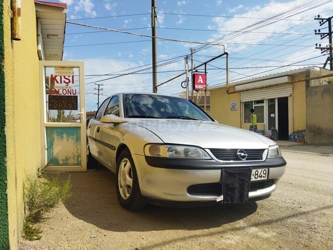 Opel Vectra 1997, 650,000 km - 2.0 l - Bakı
