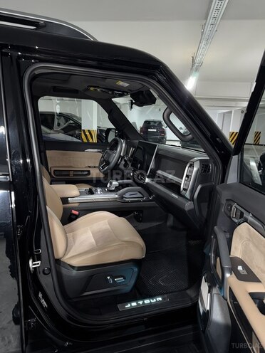 Jetour T2 2024, 18,000 km - 2.0 l - Bakı