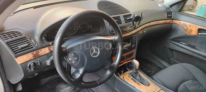 Mercedes E 240 2002, 300,345 km - 2.6 l - Gəncə