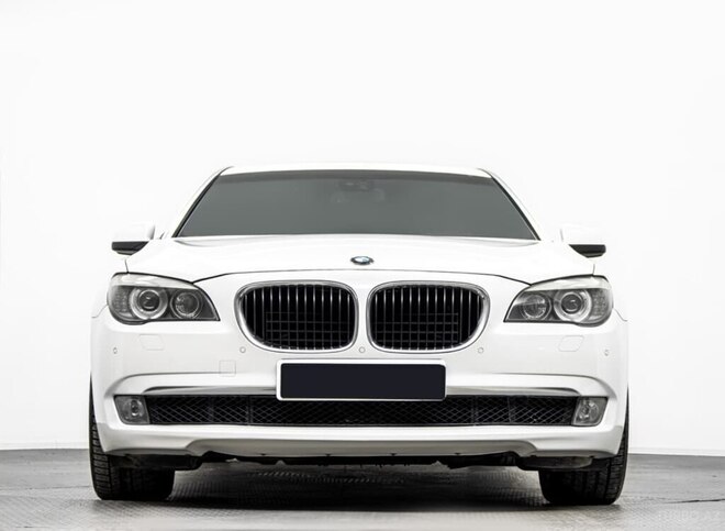 BMW 750 2011, 140,000 km - 4.4 l - Bakı