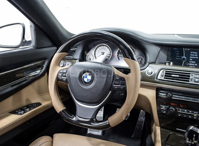 BMW 750 2011, 140,000 km - 4.4 l - Bakı