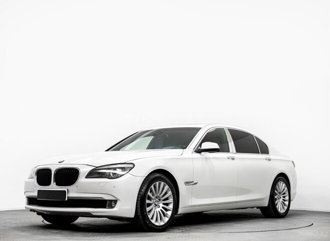 BMW 750 2011, 140,000 km - 4.4 l - Bakı