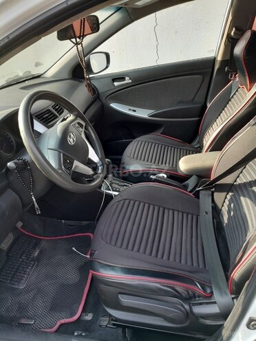 Hyundai Accent 2012, 176,906 km - 1.6 l - Bakı