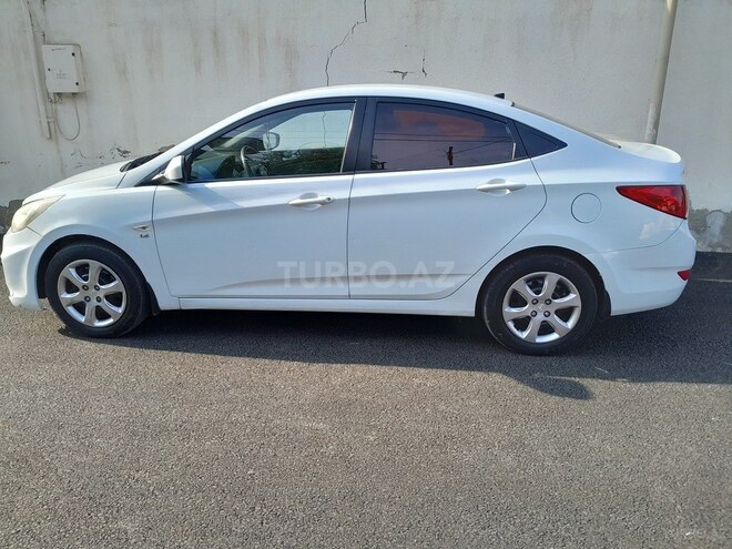 Hyundai Accent 2012, 176,906 km - 1.6 l - Bakı