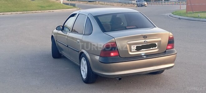 Opel Vectra 1996, 360,000 km - 2.0 l - Bakı