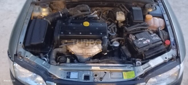 Opel Vectra 1996, 360,000 km - 2.0 l - Bakı