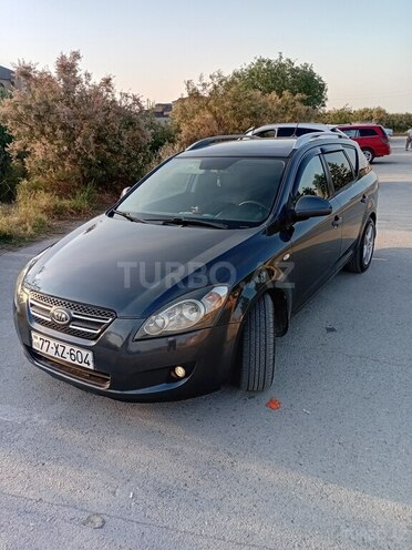 Kia Ceed 2008, 250,000 km - 1.6 л - Bakı