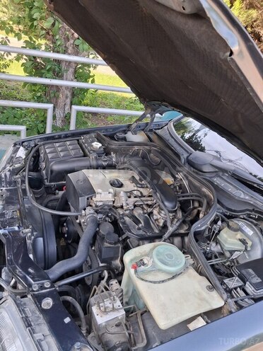 Mercedes C 180 1999, 264,452 km - 1.8 l - Qazax
