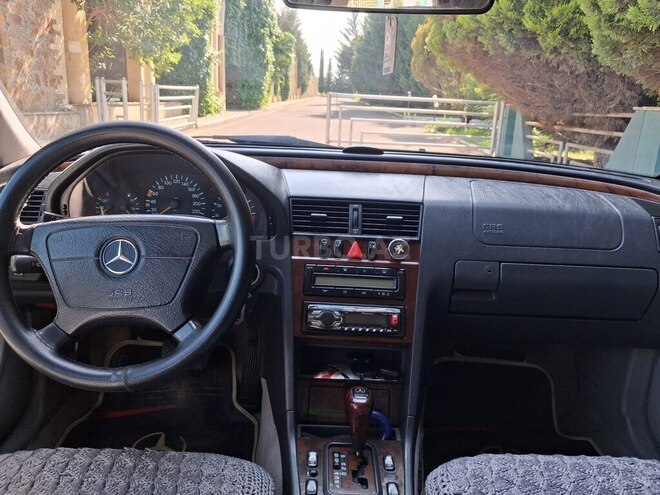 Mercedes C 180 1999, 264,452 km - 1.8 l - Qazax