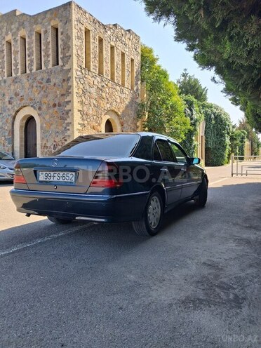 Mercedes C 180 1999, 264,452 km - 1.8 l - Qazax