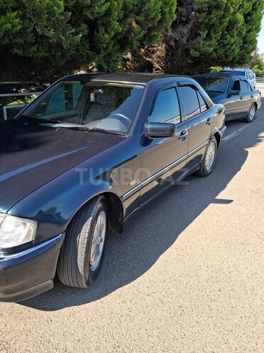 Mercedes C 180 1999, 264,452 km - 1.8 l - Qazax