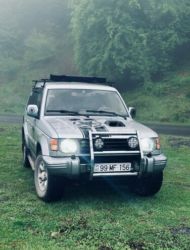 Mitsubishi Pajero 1995, 435,000 km - 2.8 l - Bakı