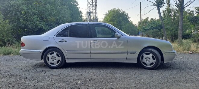Mercedes E 270 1999, 401,000 km - 2.7 л - Ağdam