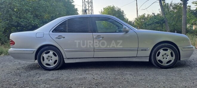 Mercedes E 270 1999, 401,000 km - 2.7 л - Ağdam