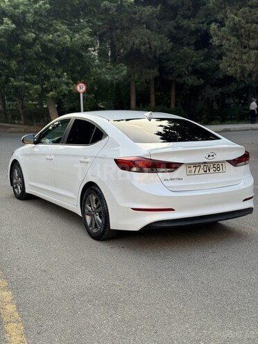 Hyundai Elantra 2017, 80,000 km - 2.0 л - Bakı