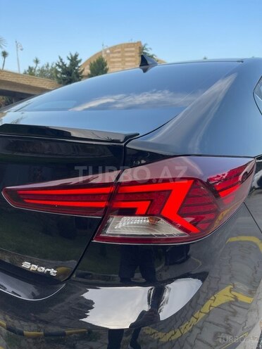 Hyundai Elantra 2019, 82,398 km - 1.6 l - Bakı