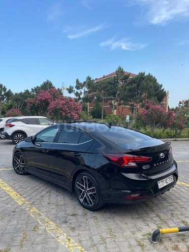 Hyundai Elantra 2019, 82,398 km - 1.6 l - Bakı