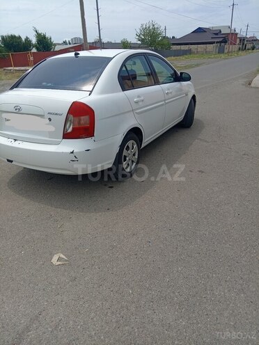 Hyundai Accent 2009, 280,000 km - 1.4 l - Sabirabad