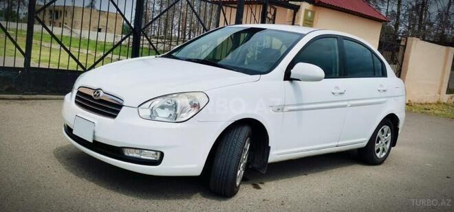 Hyundai Accent 2009, 280,000 km - 1.4 l - Sabirabad