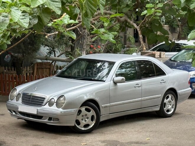 Mercedes E 220 d 2001, 385,000 km - 2.2 l - Bakı