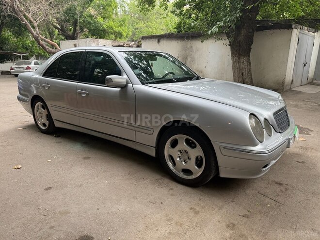 Mercedes E 220 d 2001, 385,000 km - 2.2 l - Bakı