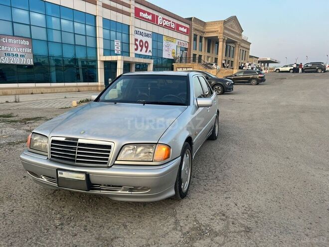Mercedes C 200 2000, 357,000 km - 2.0 л - Bakı