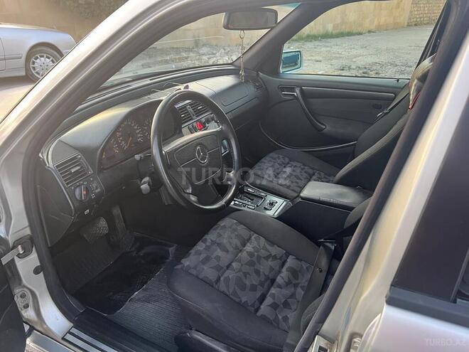 Mercedes C 200 2000, 357,000 km - 2.0 л - Bakı