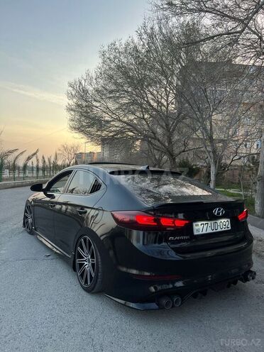Hyundai Elantra 2017, 113,000 km - 2.0 л - Bakı