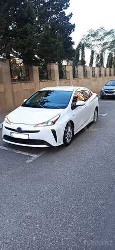 Toyota Prius-2