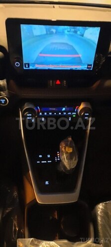 Toyota RAV4 2025, 1,900 km - 2.5 l - Bakı
