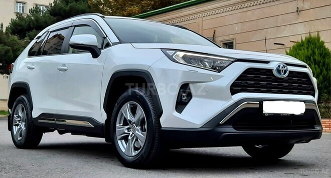 Toyota RAV4 2025, 1,900 km - 2.5 l - Bakı