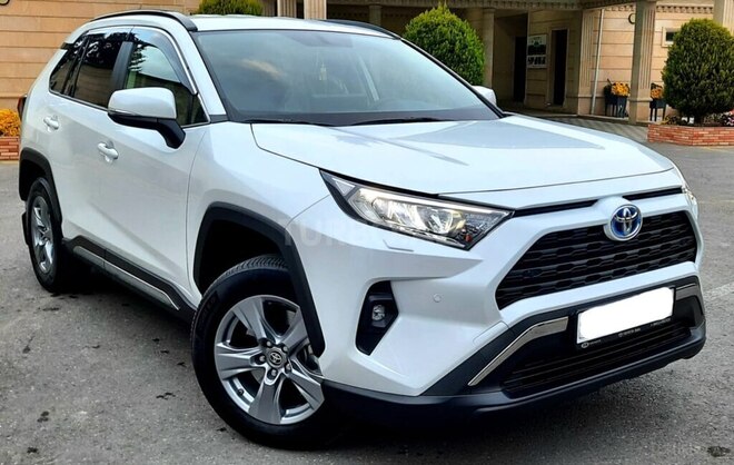 Toyota RAV4 2025, 1,900 km - 2.5 l - Bakı