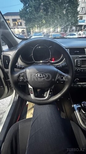 Kia Rio 2012, 288,000 km - 1.1 л - Gəncə