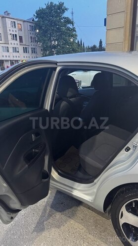 Kia Rio 2012, 288,000 km - 1.1 л - Gəncə