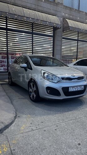 Kia Rio 2012, 288,000 km - 1.1 л - Gəncə