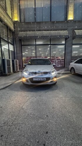 Kia Rio 2012, 288,000 km - 1.1 л - Gəncə