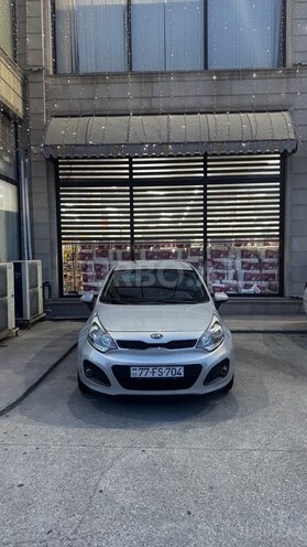 Kia Rio 2012, 288,000 km - 1.1 л - Gəncə