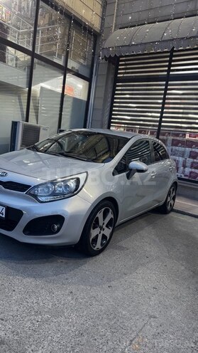 Kia Rio 2012, 288,000 km - 1.1 л - Gəncə