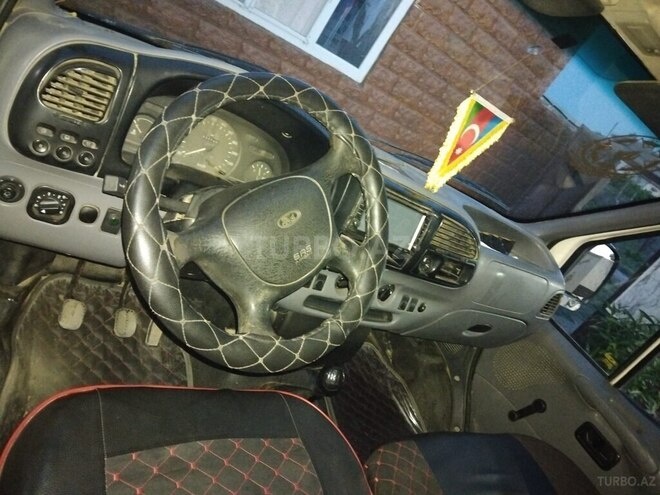 Ford Transit 1999, 333,400 km - 2.5 l - Salyan