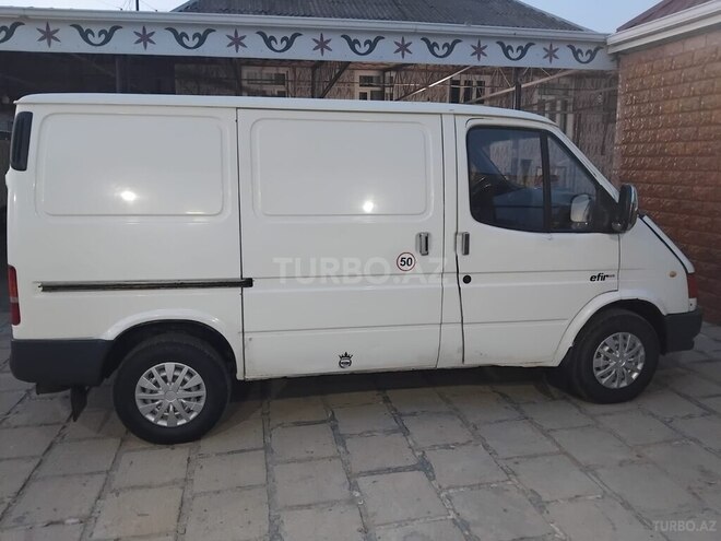 Ford Transit 1999, 333,400 km - 2.5 l - Salyan