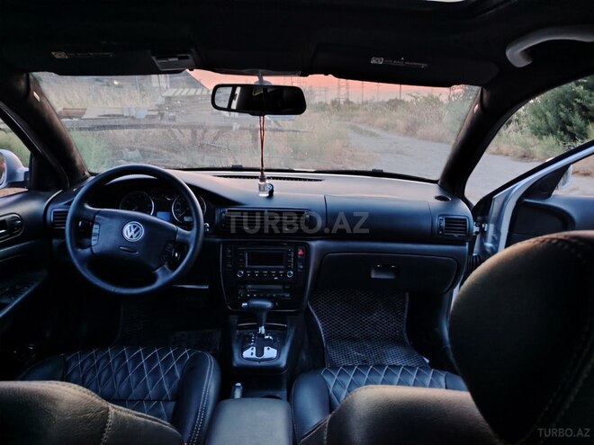 Volkswagen Passat 2002, 281,508 km - 2.8 l - Bakı