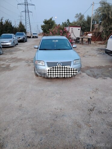 Volkswagen Passat 2002, 281,508 km - 2.8 l - Bakı