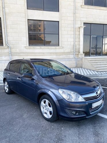 Opel Astra 2009, 280,000 km - 1.4 л - Sumqayıt