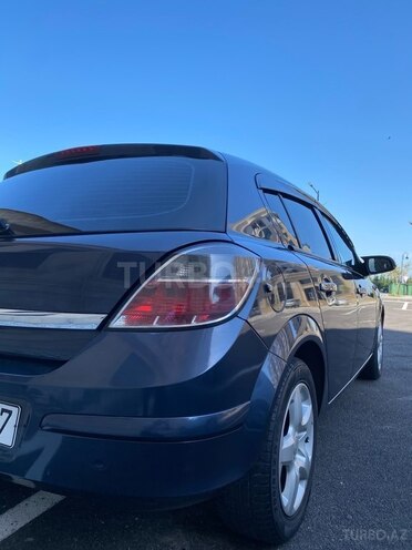 Opel Astra 2009, 280,000 km - 1.4 л - Sumqayıt