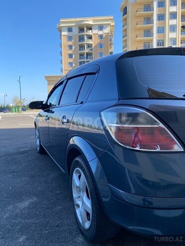 Opel Astra 2009, 280,000 km - 1.4 л - Sumqayıt